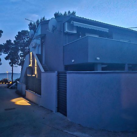 Apartman Karla Jadrija Exterior photo